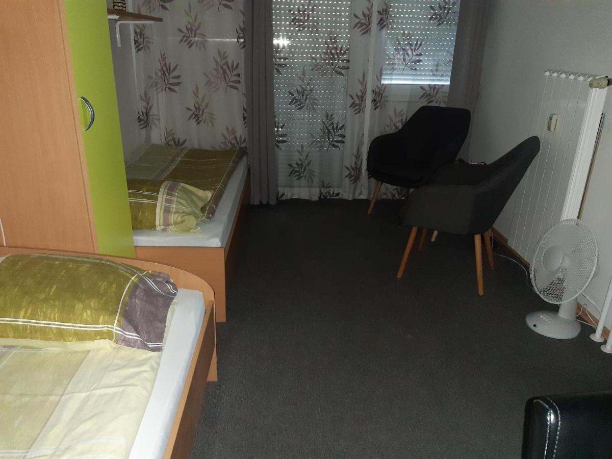 Homestay Rosalia Любляна Екстер'єр фото